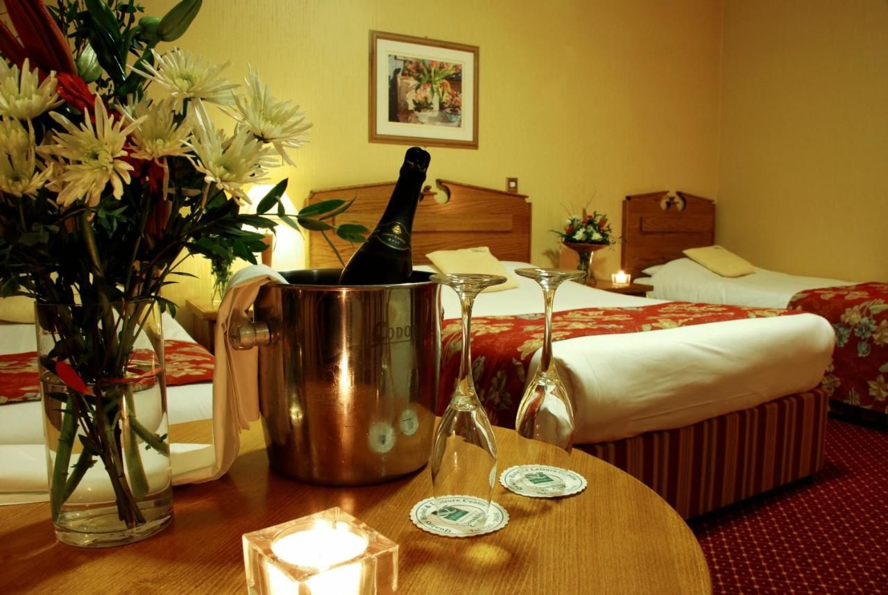 Отель Clonakilty Park Hotel Клонакилти